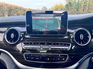 Used Mercedes V220 from Quirks Car Company
