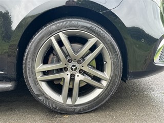 Used Mercedes V220 from Quirks Car Company