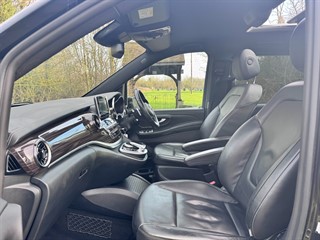 Used Mercedes V220 from Quirks Car Company