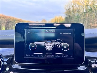 Used Mercedes V220 from Quirks Car Company