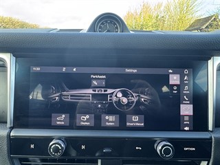 Used Porsche Macan from Quirks Car Company