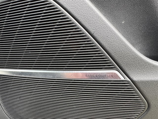 Used Audi Q8