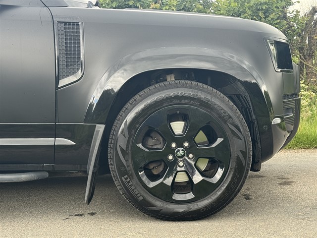 Used Land Rover Defender 110