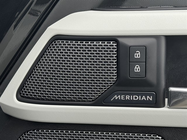 Used Land Rover Defender 110
