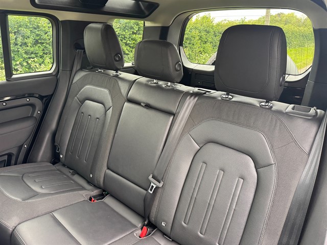 Used Land Rover Defender 110