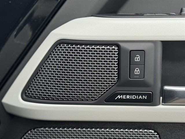 Used Land Rover Defender 90