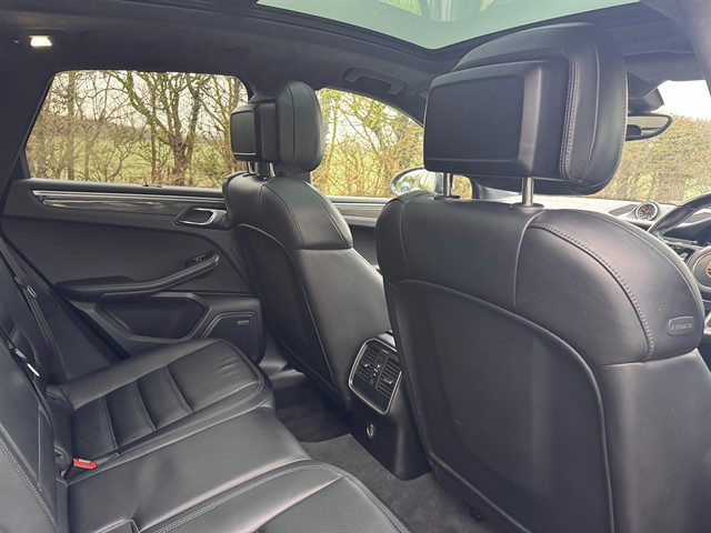 Used Porsche Macan