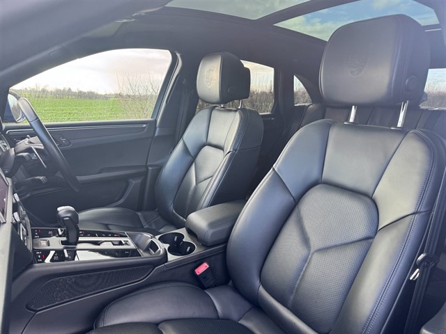 Used Porsche Macan