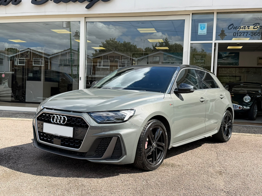 2022 Audi A1