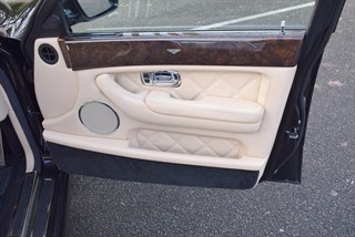 Used Bentley Arnage from Hanwells of London