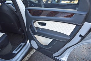 Used Bentley Bentayga from Hanwells of London