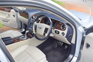 Used Bentley Flying Spur from Hanwells of London