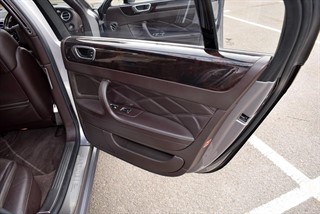 Used Bentley Flying Spur from Hanwells of London