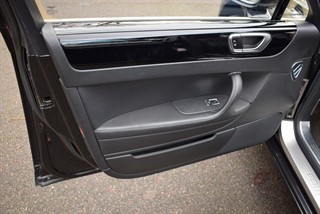 Used Bentley Flying Spur from Hanwells of London