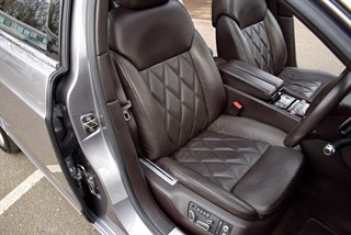 Used Bentley Flying Spur from Hanwells of London