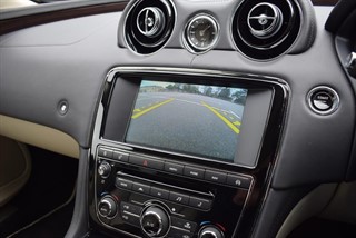 Used Jaguar XJ from Hanwells of London