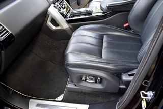 Used Land Rover Range Rover from Hanwells of London