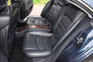 Used Mercedes CLS55 AMG from Hanwells of London