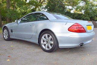 Used Mercedes SL500 from Hanwells of London