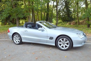 Used Mercedes SL500 from Hanwells of London