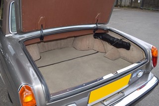 Used Rolls-Royce Corniche from Hanwells of London