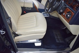 Used Rolls-Royce Phantom from Hanwells of London