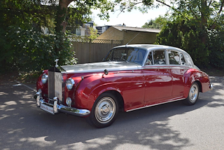Used Rolls-Royce Silver Cloud from Hanwells of London