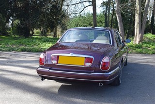 Used Rolls-Royce Silver Seraph from Hanwells of London