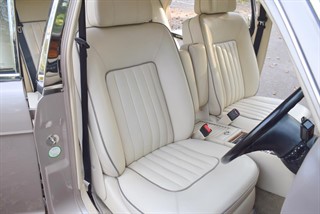 Used Rolls-Royce Silver Spirit from Hanwells of London