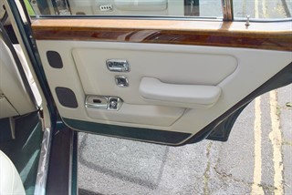 Used Rolls-Royce Silver Spur from Hanwells of London
