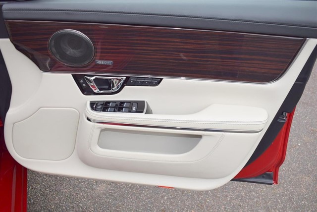 Used Jaguar XJ