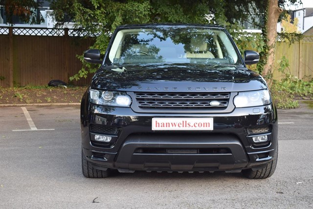 Bentley, Rolls-Royce cars dealership specialists in Hanwell, London