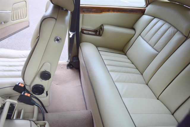 Used Rolls-Royce Corniche
