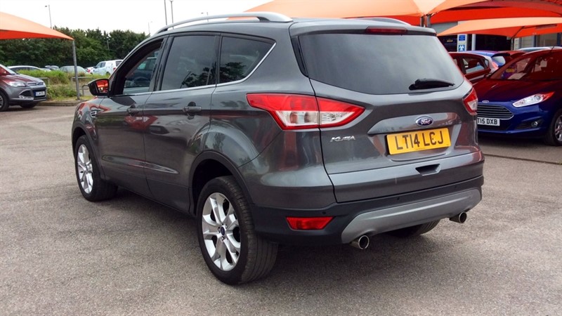 What is the kerb weight of a ford kuga #8