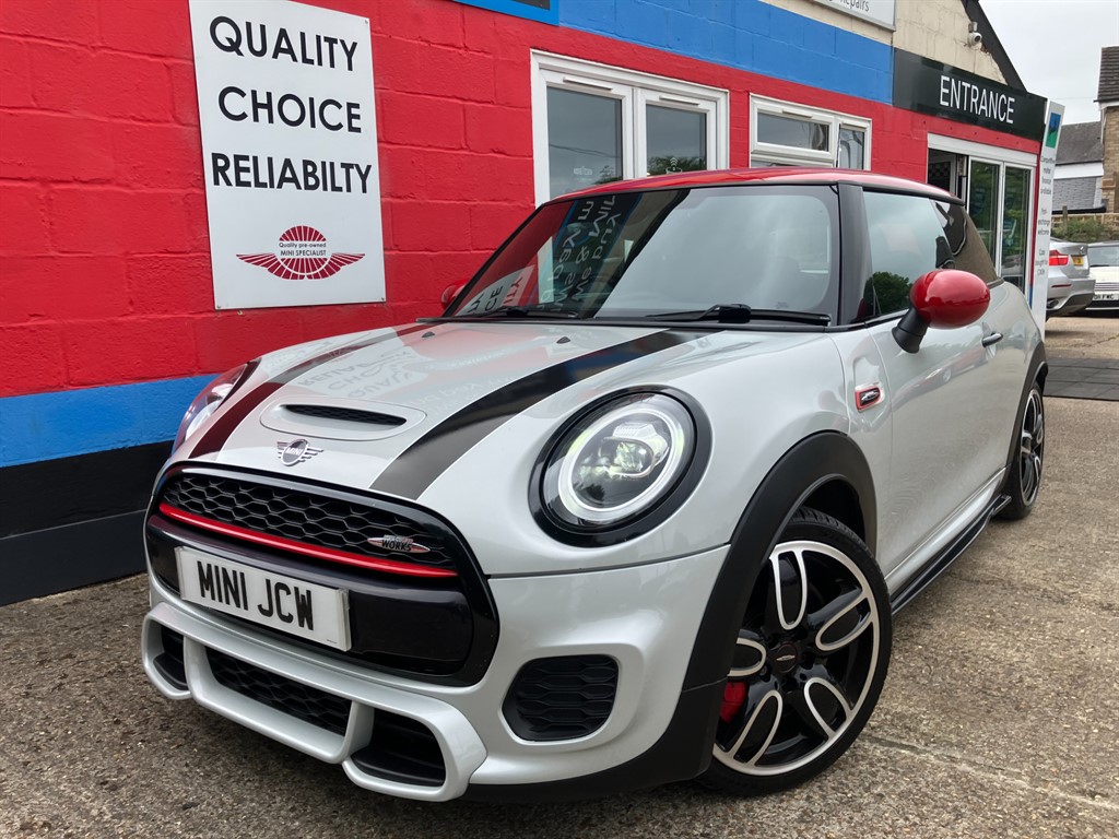 2018 MINI Hatch