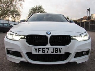 BMW 330e