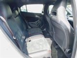 Mercedes GLA220