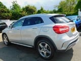 Mercedes GLA220