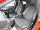 Mercedes GLA220