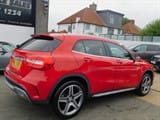Mercedes GLA220