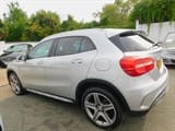 Mercedes GLA250