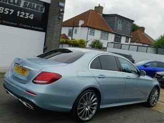 Mercedes E220