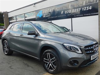 Mercedes GLA180