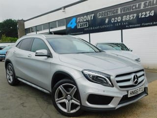 Mercedes GLA250