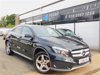Mercedes GLA250