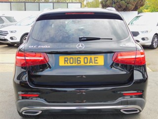 Mercedes GLC250