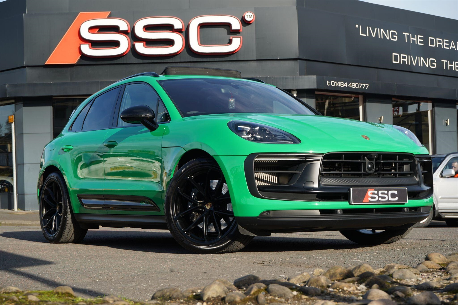 2023 Porsche Macan