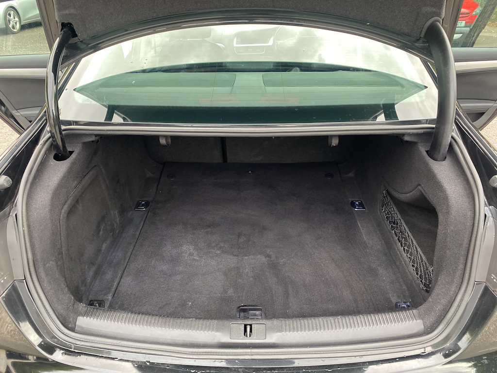 2015 15 AUDI A4