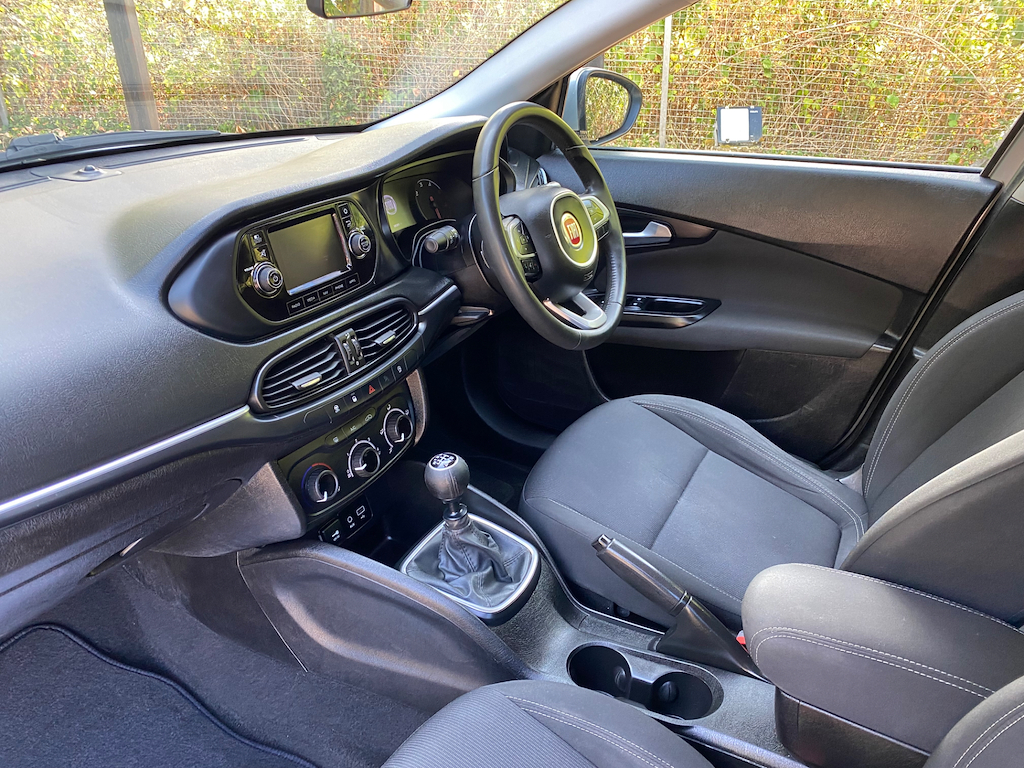2017 67 FIAT TIPO