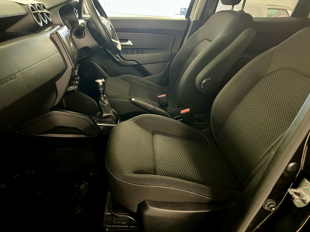 2020 20 DACIA DUSTER